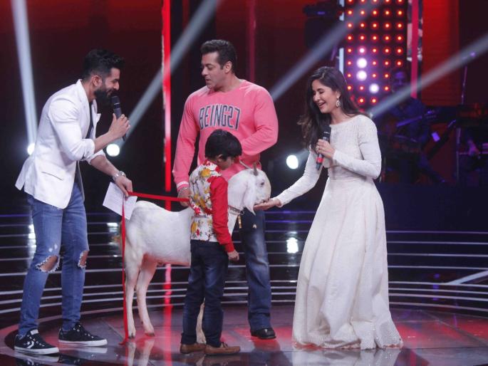 Salman Khan was not there for promotion but for the purpose of 'The Voice India Kids' set? Just because this happens | प्रमोशनसाठी नाही तर या कारणासाठी सलमान खान पोहचला होता 'द व्हॉईस इंडिया किड्स'च्या सेटवर? हे होते नेमके कारण Salman Khan was not there for promotion but for the purpose of 'The Voice India Kids' set? Just because this happens | प्रमोशनसाठी नाही तर या कारणासाठी सलमान खान पोहचला होता 'द व्हॉईस इंडिया किड्स'च्या सेटवर? हे होते नेमके कारण