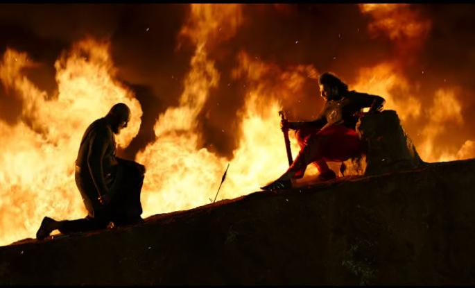 Bond was written by 150 people to keep this mystery 'Why did Katappan kill Bahubali?' | ‘कटप्पाने बाहुबलीला का मारले?’ हे रहस्य ठेवण्यासाठी १५० लोकांकडून लिहून घेतले होते बॉन्ड! Bond was written by 150 people to keep this mystery 'Why did Katappan kill Bahubali?' | ‘कटप्पाने बाहुबलीला का मारले?’ हे रहस्य ठेवण्यासाठी १५० लोकांकडून लिहून घेतले होते बॉन्ड!