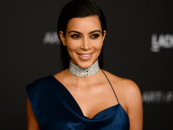 They were going to shoot Kim Kardashian | ...ते लोक किम कर्दाशियांवर झाडणार होते गोळ्या