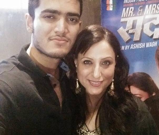 The actress's son will now make a film release! | या अभिनेत्रीचा मुलगा आता चित्रपटसृष्टीत टाकणार पाऊल ! The actress's son will now make a film release! | या अभिनेत्रीचा मुलगा आता चित्रपटसृष्टीत टाकणार पाऊल !