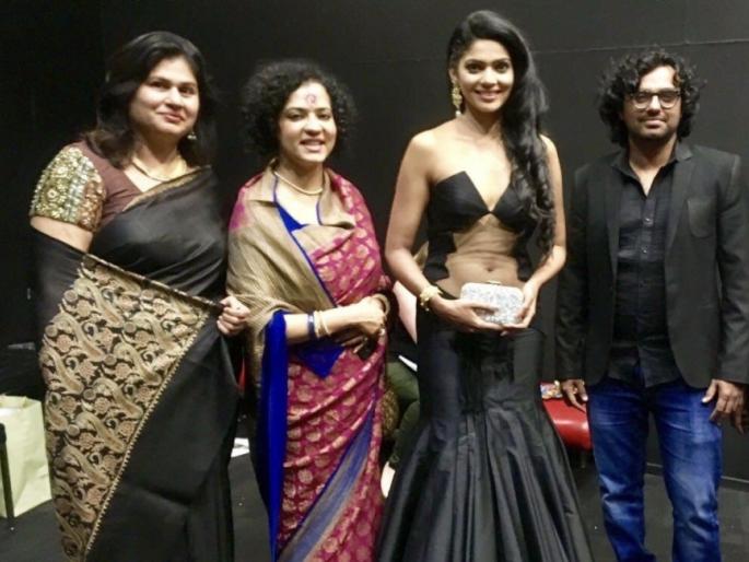 The sound of 'Lapachapi' in the London Indian Film Festival | लंडन इंडियन फिल्म फेस्टिवलमध्ये 'लपाछपी'चा आवाज The sound of 'Lapachapi' in the London Indian Film Festival | लंडन इंडियन फिल्म फेस्टिवलमध्ये 'लपाछपी'चा आवाज