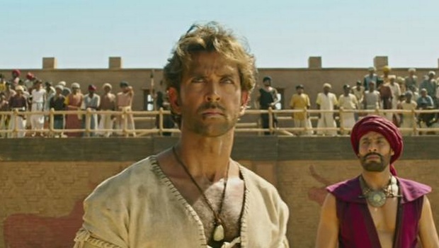 Action-Pack Avatar of 'New Promoting Hrithik' of 'Mohanjodaro'! | ‘मोहंजोदारो’ च्या न्यू प्रोमोत हृतिकचा अ‍ॅक्शन-पॅक अवतार!
