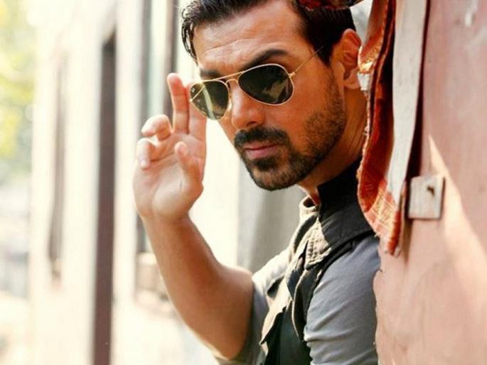 What do you say? 'Romio Akbar Walter' John Abraham got 11 million rupees? | काय म्हणता? ‘रोमिओ अकबर वॉल्टर’ जॉन अब्राहमला ११ कोटी रूपये? What do you say? 'Romio Akbar Walter' John Abraham got 11 million rupees? | काय म्हणता? ‘रोमिओ अकबर वॉल्टर’ जॉन अब्राहमला ११ कोटी रूपये?