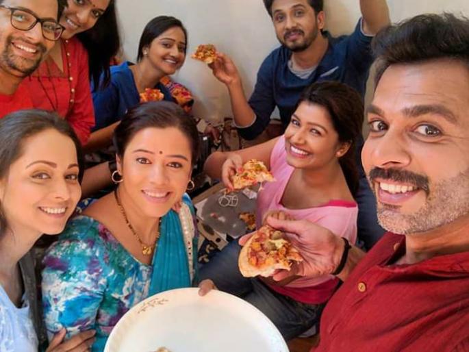This is a bout of 'Marriage of my newlyweds'! | 'माझ्या नव-याची बायको' या मालिका देतेय या जोरदार टक्कर! This is a bout of 'Marriage of my newlyweds'! | 'माझ्या नव-याची बायको' या मालिका देतेय या जोरदार टक्कर!