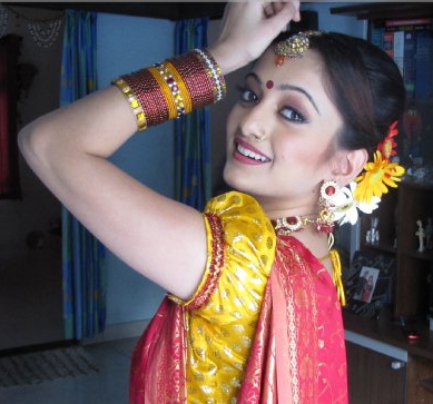Manasi was a choreographer | मानसी झाली कोरिओग्राफर