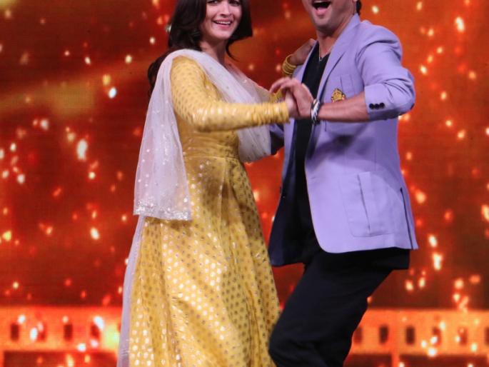 When the 'Salsa' is done with Aliya Bhat Marjhi Pestnaji on the stage of 'DID Little Masters'! | ‘डीआयडी लिटिल मास्टर्स’च्या मंचावर जेव्हा आलिया भट मार्झी पेस्तनजीसह ‘साल्सा’ करते! When the 'Salsa' is done with Aliya Bhat Marjhi Pestnaji on the stage of 'DID Little Masters'! | ‘डीआयडी लिटिल मास्टर्स’च्या मंचावर जेव्हा आलिया भट मार्झी पेस्तनजीसह ‘साल्सा’ करते!