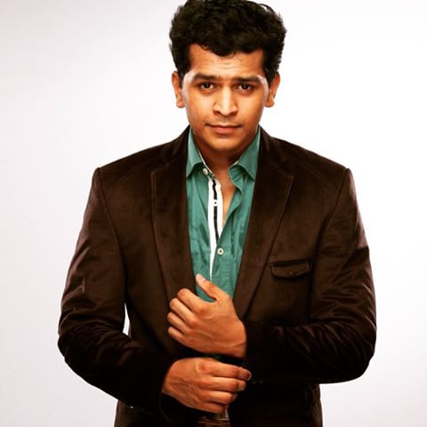 Mayuresh Pem Ravidi plays the role of director Kedar Shinde | दिग्दर्शक केदार शिंदेच्या सिनेमात मयुरेश पेम रावडी भूमिकेत. Mayuresh Pem Ravidi plays the role of director Kedar Shinde | दिग्दर्शक केदार शिंदेच्या सिनेमात मयुरेश पेम रावडी भूमिकेत.