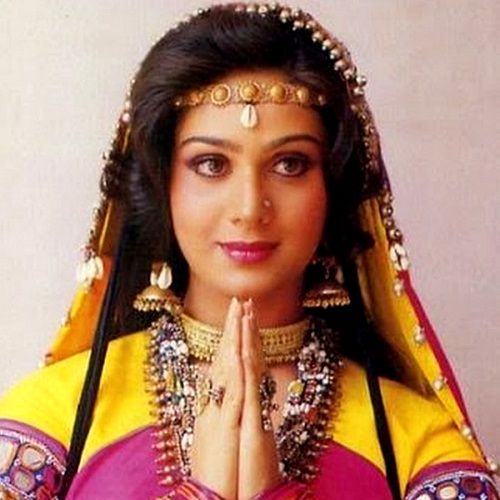 Due to Minakshi Shekkadri, the famous Bollywood singer was divorced | मिनाक्षी शेक्षाद्रीमुळे या प्रसिद्ध बॉलिवूडच्या गायकाचा झाला होता घटस्फोट Due to Minakshi Shekkadri, the famous Bollywood singer was divorced | मिनाक्षी शेक्षाद्रीमुळे या प्रसिद्ध बॉलिवूडच्या गायकाचा झाला होता घटस्फोट