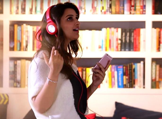 Parineeti Chopra became a singer | परिणीती चोप्रा बनली गायकी Parineeti Chopra became a singer | परिणीती चोप्रा बनली गायकी