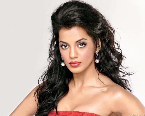 Mugdha Godse in fashion movie soon to get married | फॅशन चित्रपटातील मुग्धा गोडसे या अभिनेत्याशी करणार लवकरच लग्न Mugdha Godse in fashion movie soon to get married | फॅशन चित्रपटातील मुग्धा गोडसे या अभिनेत्याशी करणार लवकरच लग्न