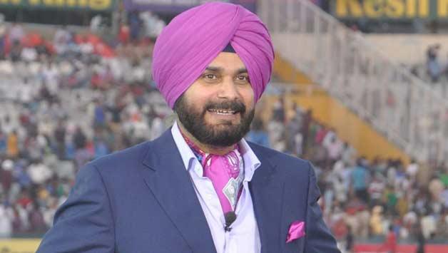 Former cricketer Navjyot Singh Sidhu Hospital, after blood fractures in blood vessels, | रक्तवाहिनीत रक्त गोठल्याने माजी क्रिकेटपटू नवज्योतसिंग सिद्धू रूग्णालयात Former cricketer Navjyot Singh Sidhu Hospital, after blood fractures in blood vessels, | रक्तवाहिनीत रक्त गोठल्याने माजी क्रिकेटपटू नवज्योतसिंग सिद्धू रूग्णालयात