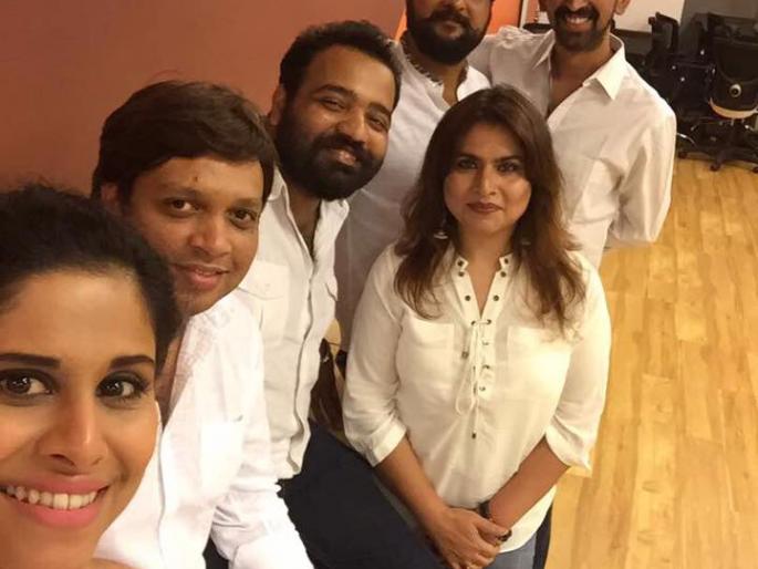 Nikhil Mahajan's Saee and Jitusaha new cinema, on the social media announcement | निखील महाजनचा सई आणि जितूसह नवा सिनेमा,सोशल मीडियावर केली घोषणा Nikhil Mahajan's Saee and Jitusaha new cinema, on the social media announcement | निखील महाजनचा सई आणि जितूसह नवा सिनेमा,सोशल मीडियावर केली घोषणा