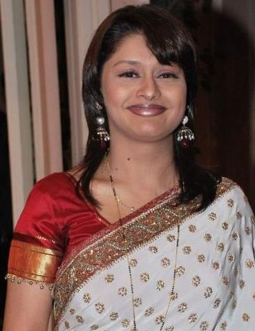 Do not know 'GST', then watch this video of Pallavi Joshi !! | ‘जीएसटी’ ठाऊक नाही, मग पल्लवी जोशीचा हा व्हिडिओ पाहाच!! Do not know 'GST', then watch this video of Pallavi Joshi !! | ‘जीएसटी’ ठाऊक नाही, मग पल्लवी जोशीचा हा व्हिडिओ पाहाच!!