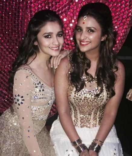 When Alia wins her eyes ... | जेव्हा आलिया परीचे डोळे पुसते... When Alia wins her eyes ... | जेव्हा आलिया परीचे डोळे पुसते...