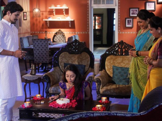 Respected Radhala given the luxury | विलासने राधाला दिले सरप्राईज