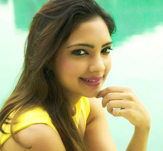 The role of Ronit Roy's daughter, who will play Pooja Banerjee in the websites of Hasfar Roop, is to say | कहने को हसमफर है या वेबसिरिजमध्ये पूजा बॅनर्जी साकारणार रोनित रॉयच्या मुलीची भूमिका The role of Ronit Roy's daughter, who will play Pooja Banerjee in the websites of Hasfar Roop, is to say | कहने को हसमफर है या वेबसिरिजमध्ये पूजा बॅनर्जी साकारणार रोनित रॉयच्या मुलीची भूमिका