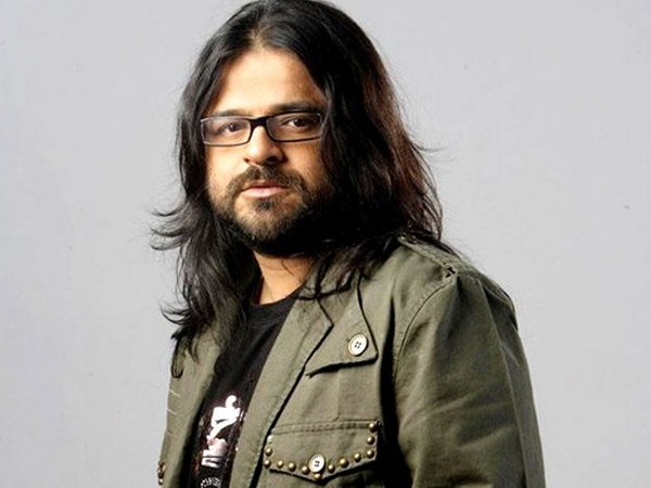Pritam has celebrated Birthday at Vaishnavadevi | प्रितमने केला वैष्णवदेवी येथे बर्थडे साजरा Pritam has celebrated Birthday at Vaishnavadevi | प्रितमने केला वैष्णवदेवी येथे बर्थडे साजरा