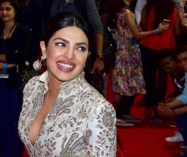 Priyanka Chopra was not sleeping for ten days in that time. | ​‘त्या’ काळात सलग दहा दिवस झोपली नव्हती प्रियांका चोप्रा!!