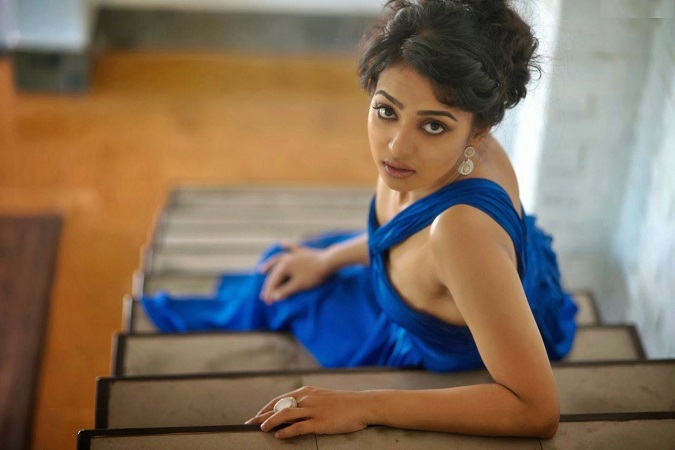 Radhika's film being sold as porn | पोर्न म्हणून विकली जात राधिकाची फिल्म Radhika's film being sold as porn | पोर्न म्हणून विकली जात राधिकाची फिल्म