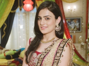 Radhika Madan Bollywood lottery! | राधिका मदनला बॉलीवुडची लॉटरी !