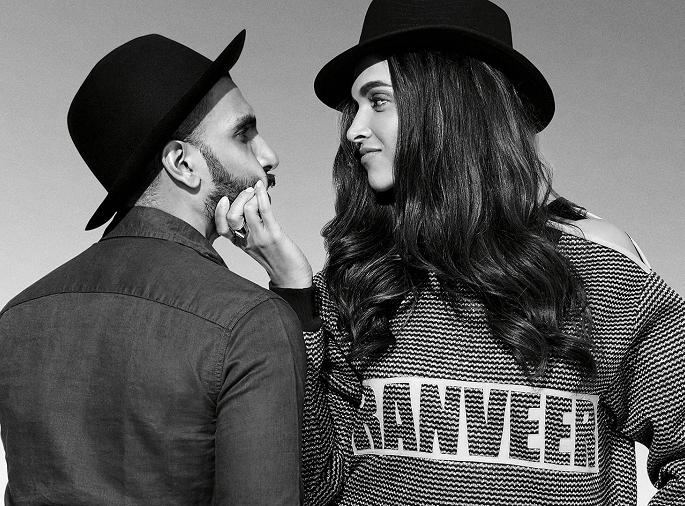 Ranveer-Deepika's car showroom romance! | रणवीर-दीपिकाचा कार शोरूममध्ये रोमांस! Ranveer-Deepika's car showroom romance! | रणवीर-दीपिकाचा कार शोरूममध्ये रोमांस!