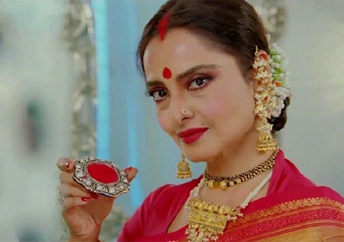 OMG !! Rekha Mathi Sanjay Dutt's Kunku !! | OMG!! रेखाच्या माथी संजय दत्तचे कुंकू!! OMG !! Rekha Mathi Sanjay Dutt's Kunku !! | OMG!! रेखाच्या माथी संजय दत्तचे कुंकू!!