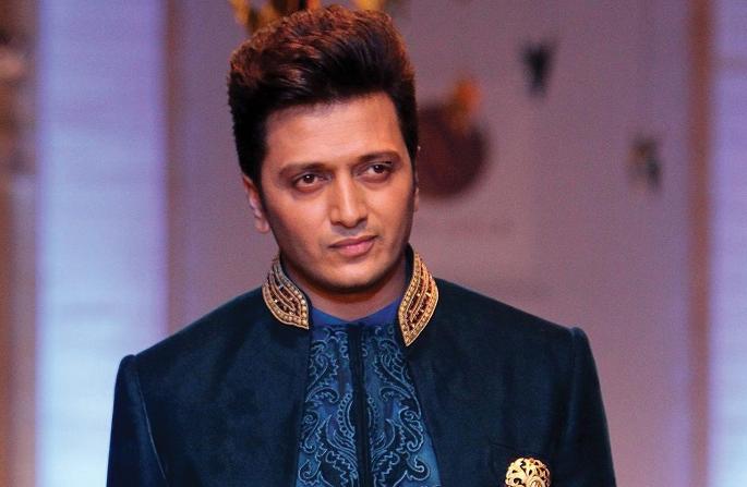 Wishing Artists to Riteish | रितेशला दिल्या कलाकारांनी शुभेच्छा