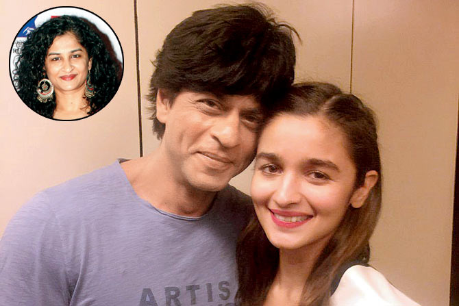 Akhtar is the name of the film of Shahrukh Alia! | अखरे शाहरुख आलियाच्या चित्रपटाचे नाव ठरले! Akhtar is the name of the film of Shahrukh Alia! | अखरे शाहरुख आलियाच्या चित्रपटाचे नाव ठरले!
