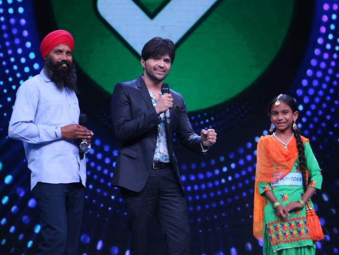 Hareesh Reshammiya offered the song for the song by Sarvegappa Little Champs Navpreet Kaur | ​सारेगमपा लिटल चॅम्पसमधील नवप्रीत कौरला हिमेश रेशमियाने दिली गाण्याची ऑफर