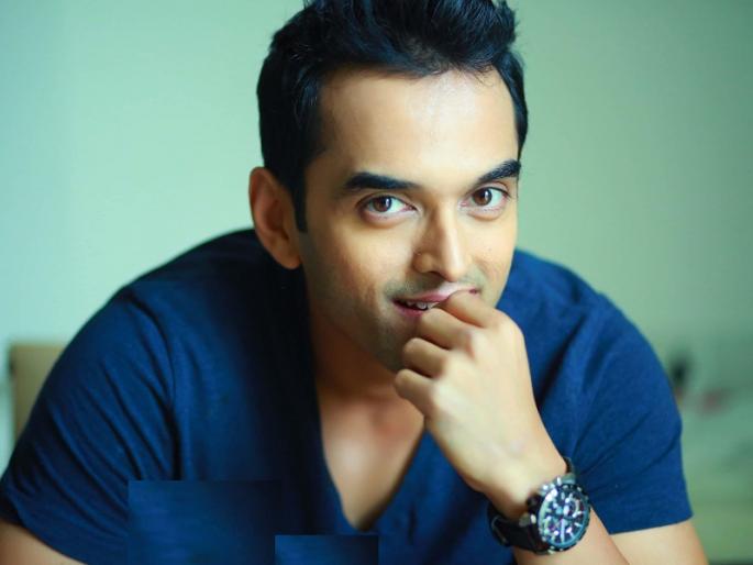 'Person should be giving energy' - Saurabh Gokhale | ‘व्यक्तिरेखा ऊर्जा देणारी असावी’ - सौरभ गोखले 'Person should be giving energy' - Saurabh Gokhale | ‘व्यक्तिरेखा ऊर्जा देणारी असावी’ - सौरभ गोखले