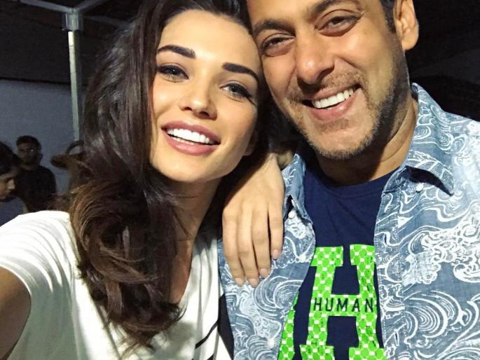Amy Jackson says, 'I would love to have a date with Salman' | एमी जॅकसन म्हणते, ‘मला सलमानसोबत डेट करायला आवडेल’ Amy Jackson says, 'I would love to have a date with Salman' | एमी जॅकसन म्हणते, ‘मला सलमानसोबत डेट करायला आवडेल’