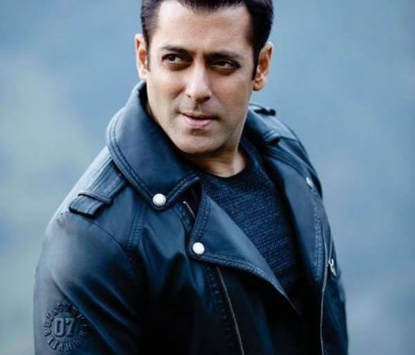 Salman Khan is going to do after shooting 'Tiger Jinde Hai' ... Read More Detail | 'टायगर जिंदा है'च्या शूटिंगनंतर काय करणार आहे सलमान खान...वाचा सविस्तर Salman Khan is going to do after shooting 'Tiger Jinde Hai' ... Read More Detail | 'टायगर जिंदा है'च्या शूटिंगनंतर काय करणार आहे सलमान खान...वाचा सविस्तर