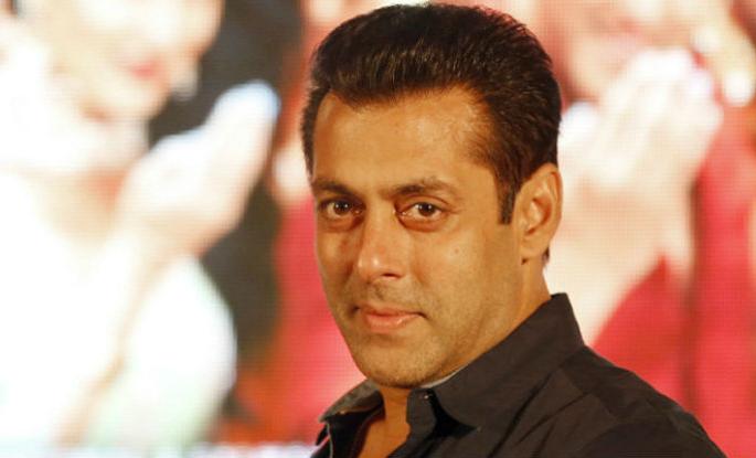 Dabangg Salman Khan angry with whom? | दबंग सलमान खान कोणावर चिडला ? Dabangg Salman Khan angry with whom? | दबंग सलमान खान कोणावर चिडला ?