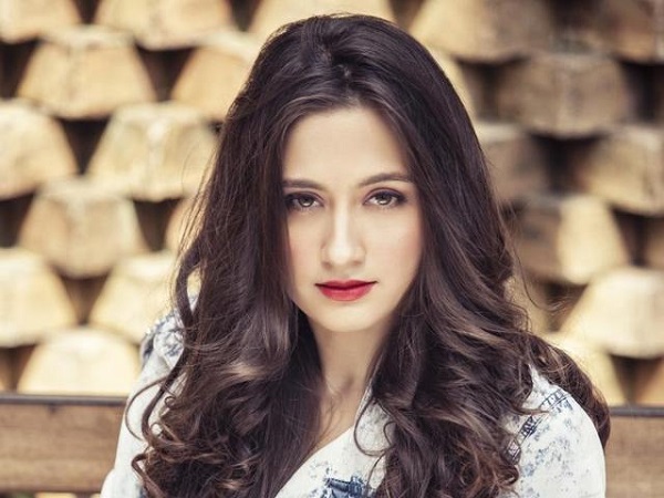 The accusations that TV actress Sanjida Shaikh has been charged by the woman ... read detailed | टीव्ही अभिनेत्री संजीदा शेखवर वहिनीकडून लावण्यात आले हे आरोप... वाचा सविस्तर The accusations that TV actress Sanjida Shaikh has been charged by the woman ... read detailed | टीव्ही अभिनेत्री संजीदा शेखवर वहिनीकडून लावण्यात आले हे आरोप... वाचा सविस्तर