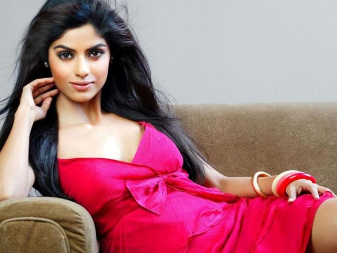 New Action Heroine | ​नवीन अॅक्शन हिरोईन