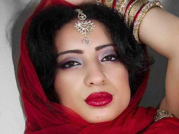 'Sunny Leone' can be made in 'Bigg Boss' house '' Porn Star's entry !! | ​सनी लिओनीनंतर आता ‘बिग बॉस’च्या घरात होऊ शकते ‘या’ पॉर्न स्टारची एन्ट्री!!