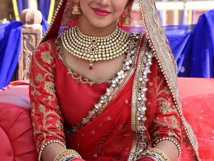So, this is what the relationship is called 'Fame Shivangi Joshi will not marry' | म्हणून ‘यह रिश्ता क्या कहलाता है’ फेम शिवांगी जोशी करणार नाही लग्न