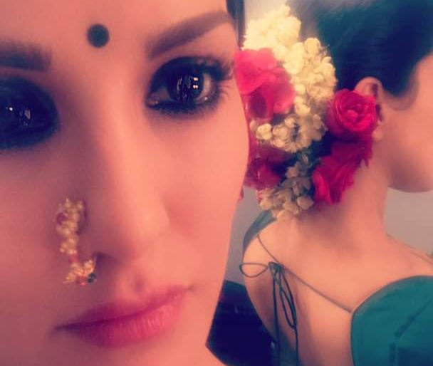 Have you seen Sunny Leone's Maratha model? | सनी लिओनीचा हा मराठमोळा अंदाज तुम्ही पाहिलाय का? Have you seen Sunny Leone's Maratha model? | सनी लिओनीचा हा मराठमोळा अंदाज तुम्ही पाहिलाय का?