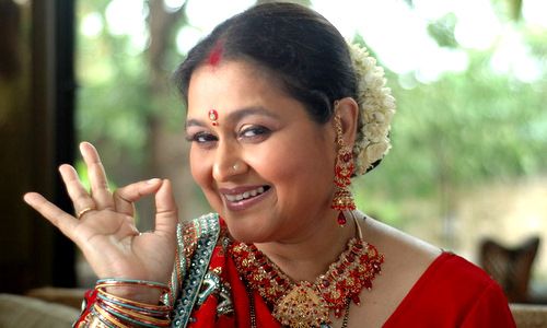 Specialty jewelery and sarees will be designed for Supriya Pathak! | सुप्रिया पाठकसाठी सब्यसाची डिझाईन करणार खास दागिने आणि साड्या! Specialty jewelery and sarees will be designed for Supriya Pathak! | सुप्रिया पाठकसाठी सब्यसाची डिझाईन करणार खास दागिने आणि साड्या!