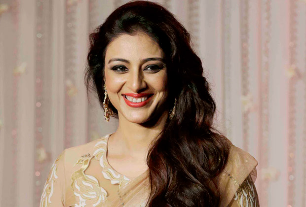 Tabu says, the question that comes to me is chaad | तब्बू म्हणते, हा प्रश्न विचारला की मला येते चीड