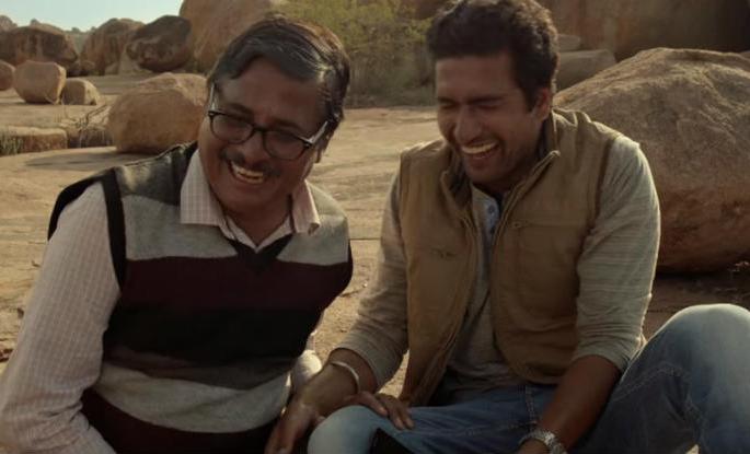 Look at Father's Day: The Hero: Bollywood Story | ‘फादर्स डे’ला बघाच : दी हिरो: बॉलिवूड स्टोरी Look at Father's Day: The Hero: Bollywood Story | ‘फादर्स डे’ला बघाच : दी हिरो: बॉलिवूड स्टोरी