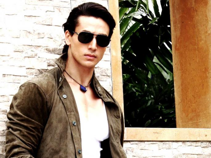 Rebellion 2: Tiger Shroff to appear as a soldier | ​बागी 2 : सैनिकाच्या भूमिकेत दिसेल टायगर श्रॉफ