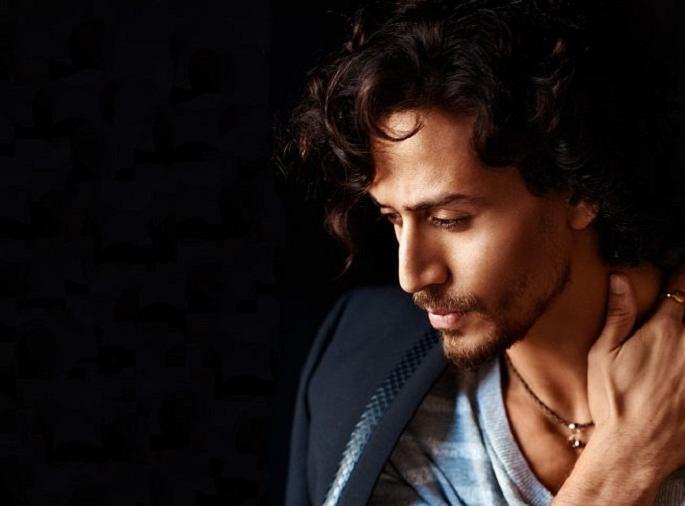 Tiger Shroff went in the Depression! Because it was !! | डिप्रेशनमध्ये गेला होता टायगर श्रॉफ ! हे होते कारण!! Tiger Shroff went in the Depression! Because it was !! | डिप्रेशनमध्ये गेला होता टायगर श्रॉफ ! हे होते कारण!!