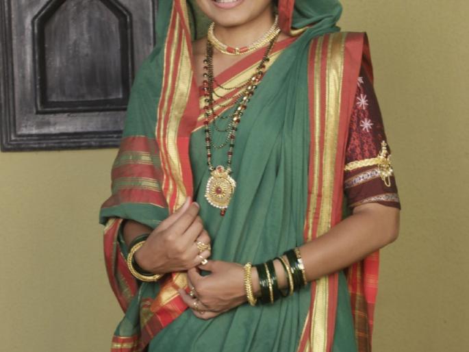 On the set of 'My Sai', Toral Rasputra is killed by the name | ​‘मेरे साई’ या मालिकेच्या सेटवर तोरल रासपुत्रला या नावाने मारली जाते हाक
