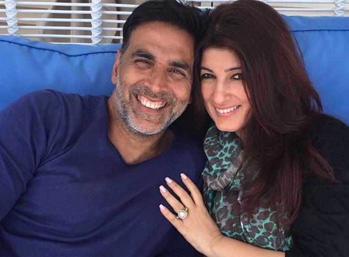 Akshay Kumar read out the speech written by wife Twinkle! | अन् अक्षय कुमारने वाचले पत्नी ट्विंकलने लिहून दिलेले भाषण! Akshay Kumar read out the speech written by wife Twinkle! | अन् अक्षय कुमारने वाचले पत्नी ट्विंकलने लिहून दिलेले भाषण!
