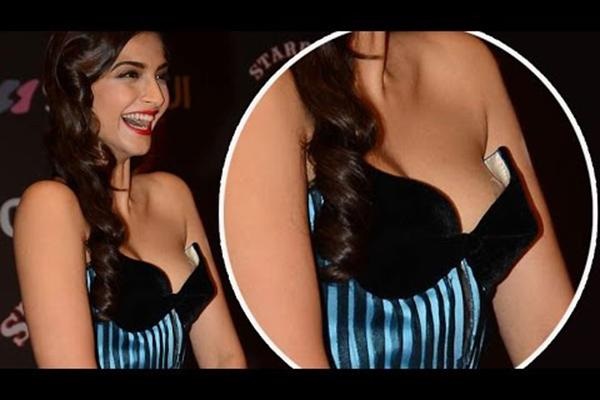 Oops movement: From Sonam to Deepika, all dresses, not wanting to appear! | Oops movement : ​सोनमपासून दीपिकापर्यंत सर्वांचे सरकले कपडे , दिसल्या नको त्या अवस्थेत !