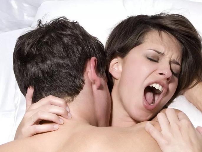Sexual Health: 'It' happens in the body while enjoying the 'moment' change! | Sexual Health : ‘त्या’ क्षणांचा आनंद घेतााना शरीरात होतो ‘हा’ बदल !