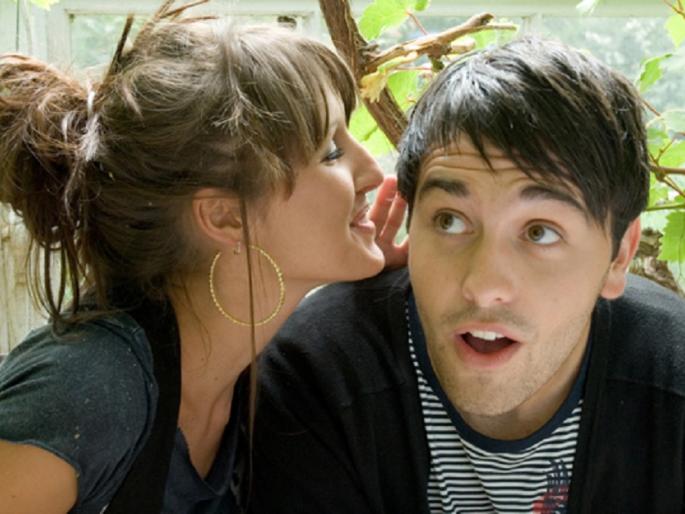 INTERESTING: Every child loves 'or' 5 applause! | INTERESTING : प्रत्येक मुलाला आवडतात ‘या’ ५ प्रशंसा !