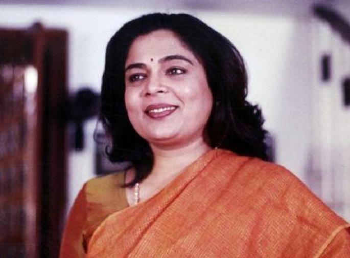 Rima Applicable: Dangerous "Cardiac Arrest" has died, symptoms are! | ​रिमा लागू: धोकेदायक "कार्डियक अरेस्ट" ने झाला मृत्यु, ही आहेत लक्षणे !