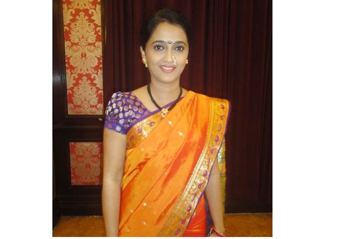 Playing role of 'Awal' - Rijuta Deshmukh | ‘आवली’ची भूमिका जगतेय - ऋजुता देशमुख